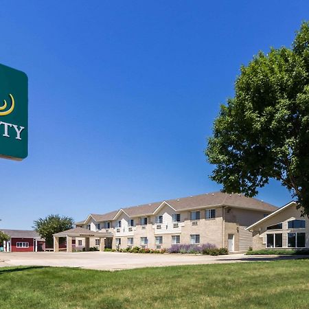 Quality Inn Marshall Mn Near University Εξωτερικό φωτογραφία