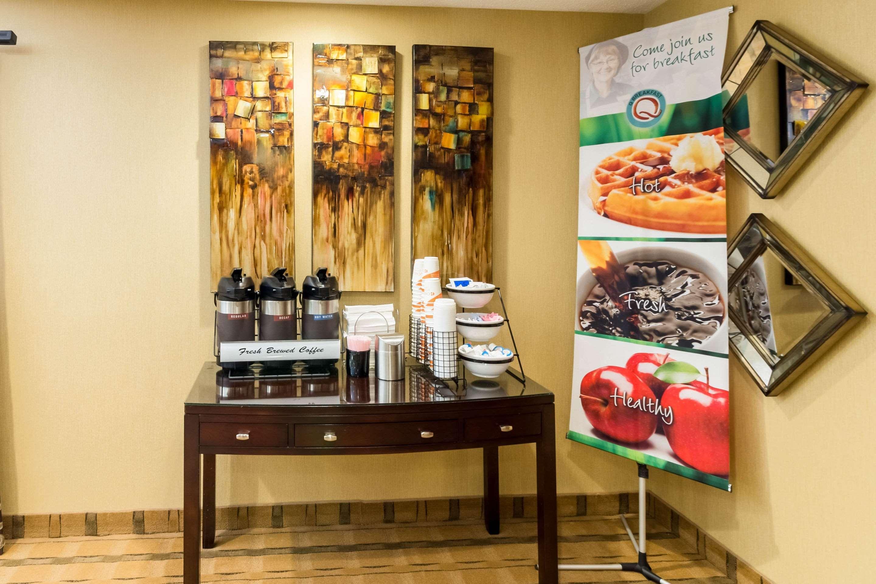 Quality Inn Marshall Mn Near University Εξωτερικό φωτογραφία