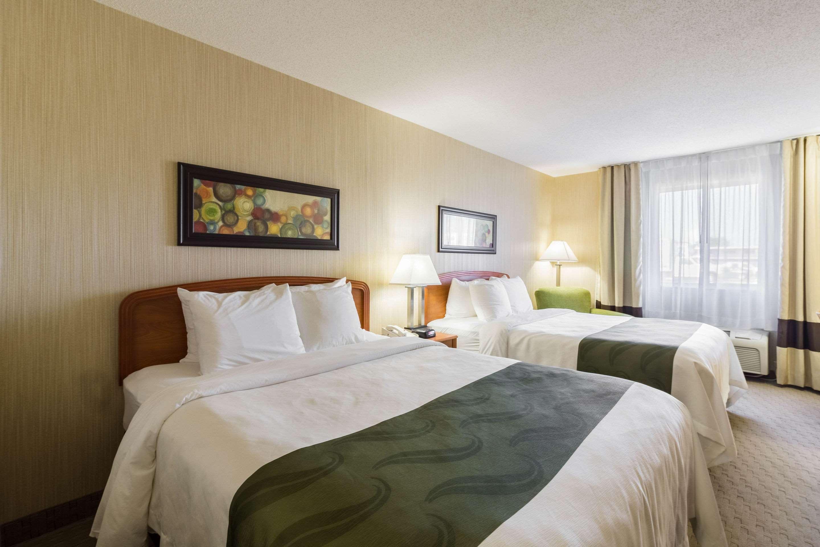 Quality Inn Marshall Mn Near University Εξωτερικό φωτογραφία