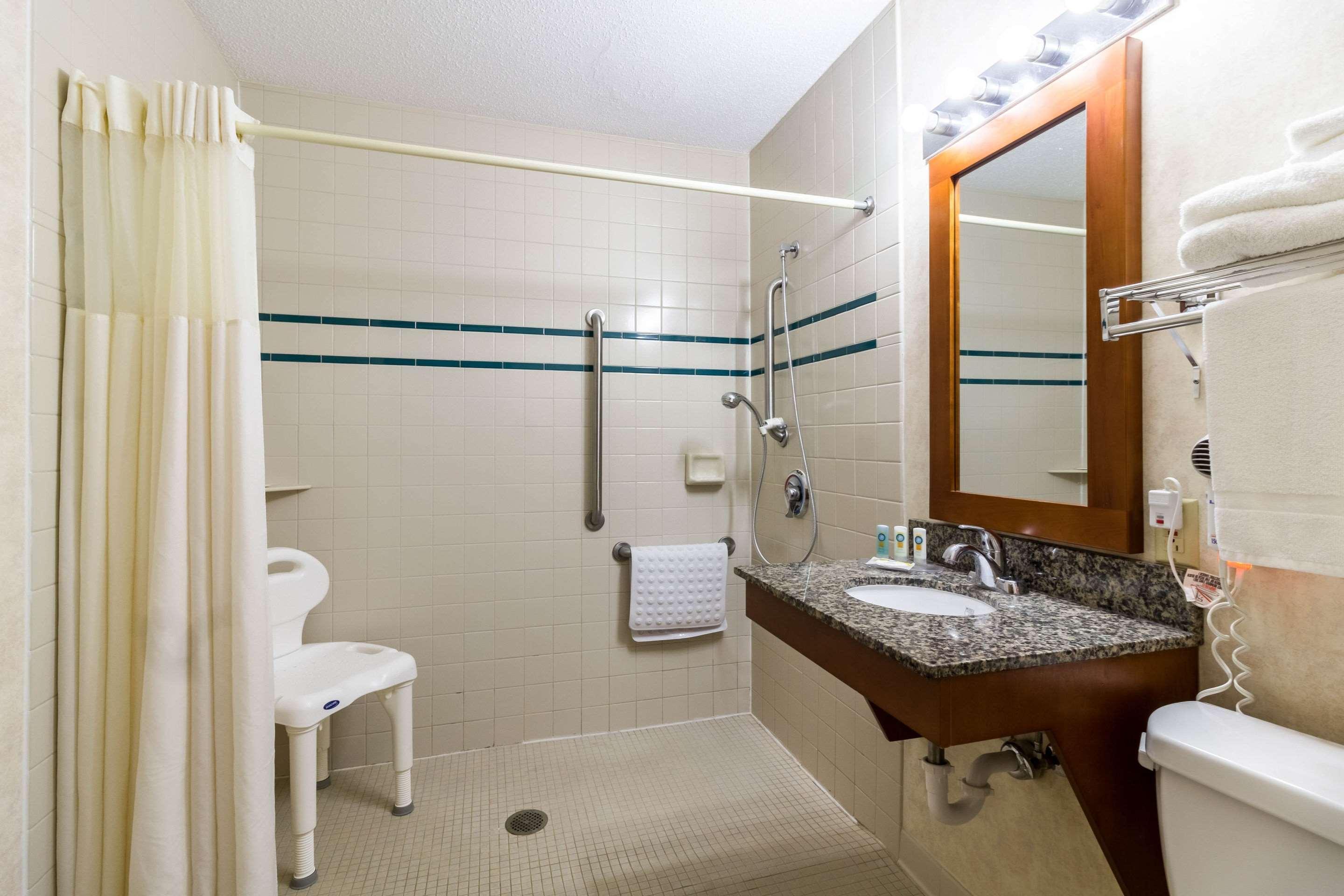Quality Inn Marshall Mn Near University Εξωτερικό φωτογραφία